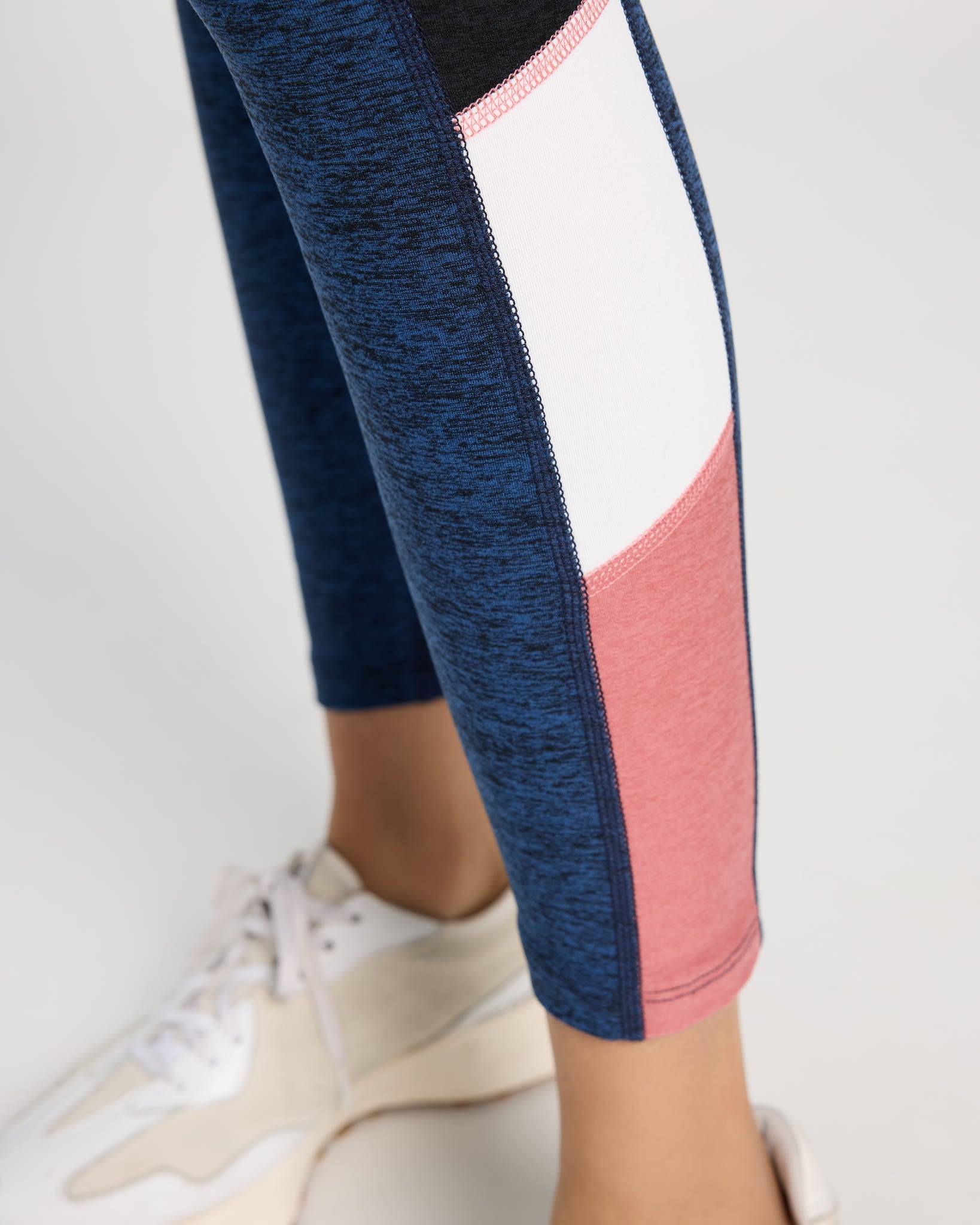 Ink Navy Heather/Night Sky $|& Interval FlowHeather Sculpt Radiant Legging - SOF Full Front