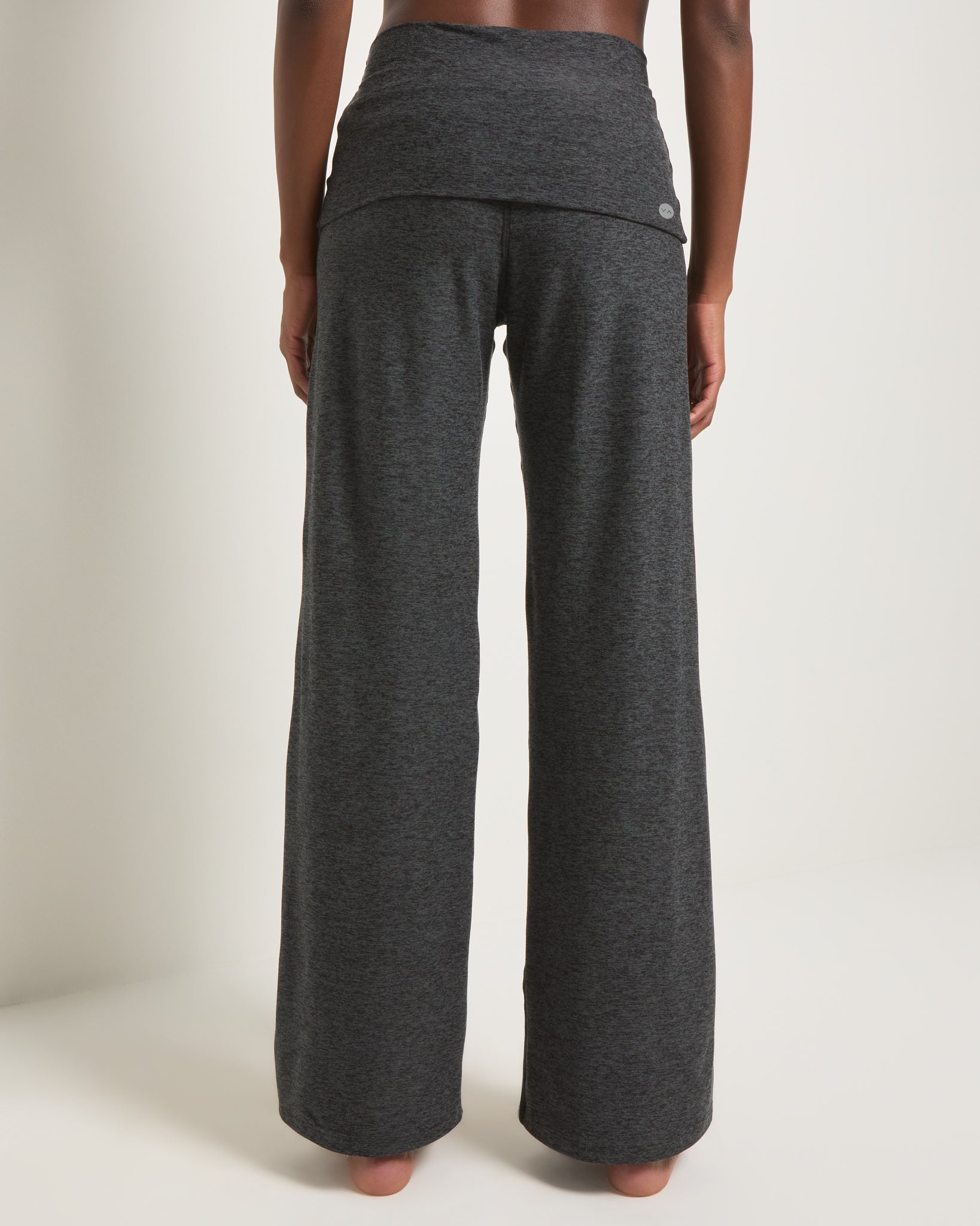 Heather Charcoal $|& Interval FlowHeather Drift Activate Pants - SOF Back