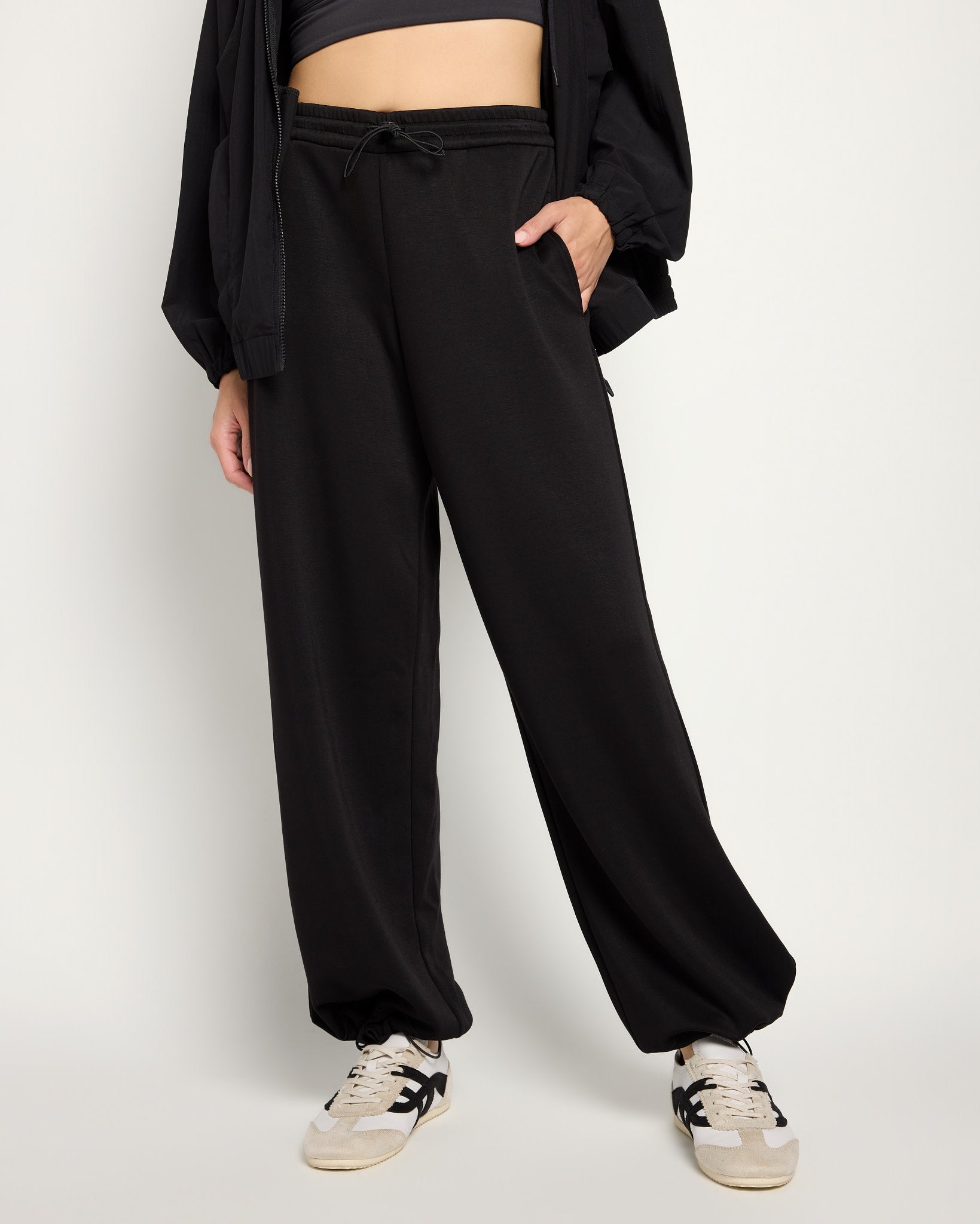 Black $|& Interval Play Maker Pant - SOF Front