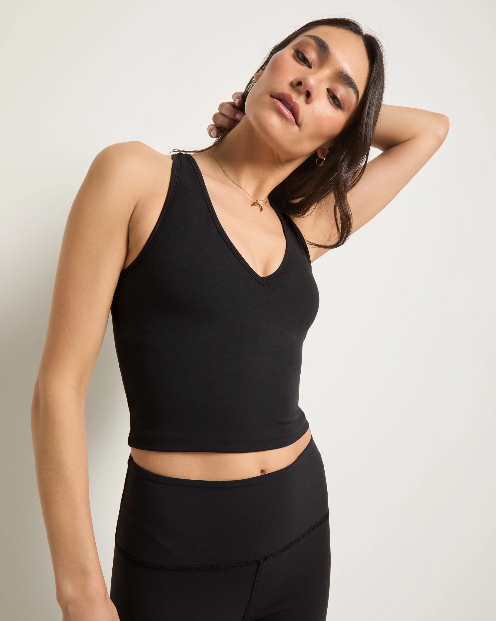 Black $|& Interval CloudLight Shape Up Long Crop Tank - SOF Front