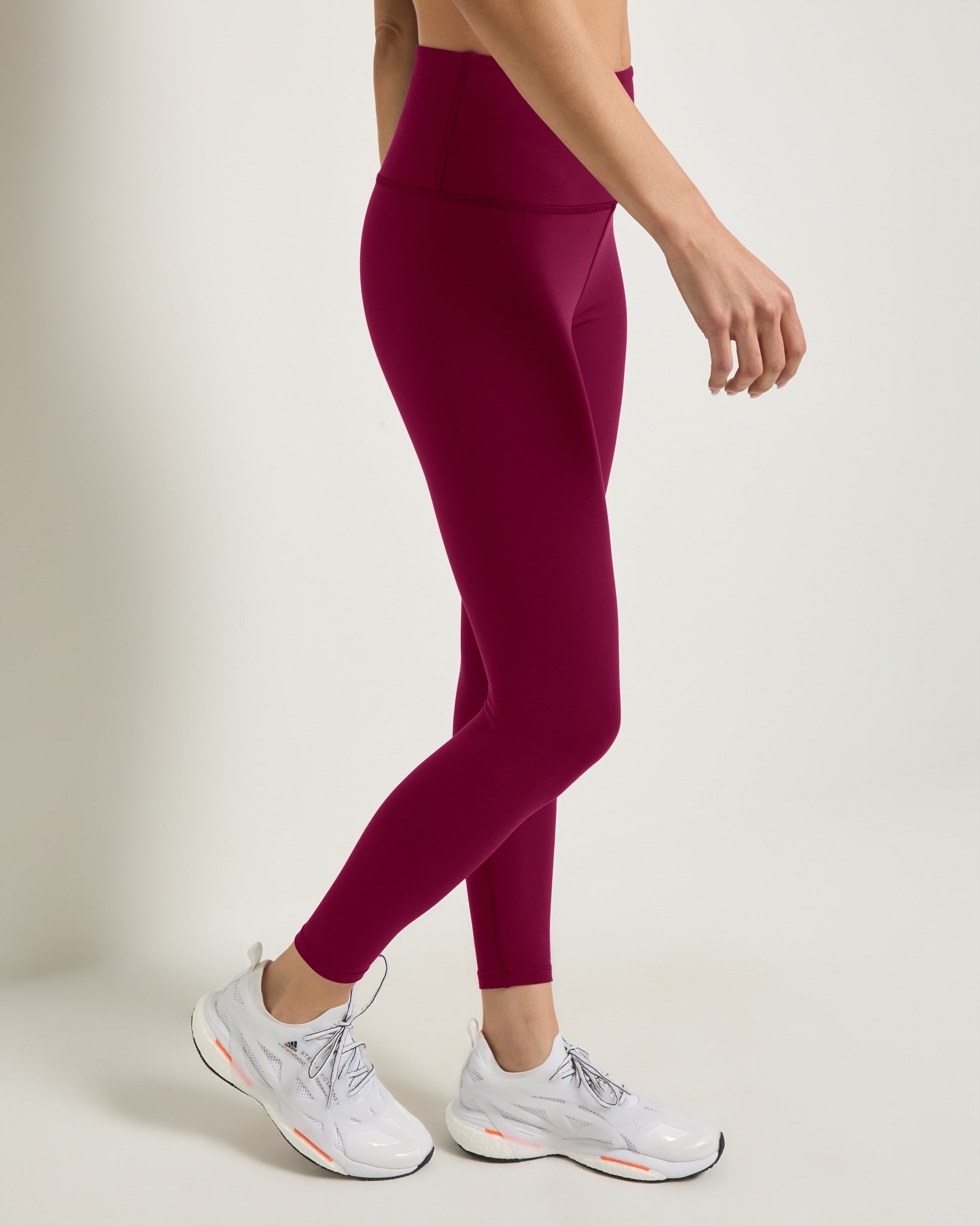 Sangria $|& Interval CloudLight Sprint Legging - VOF Front