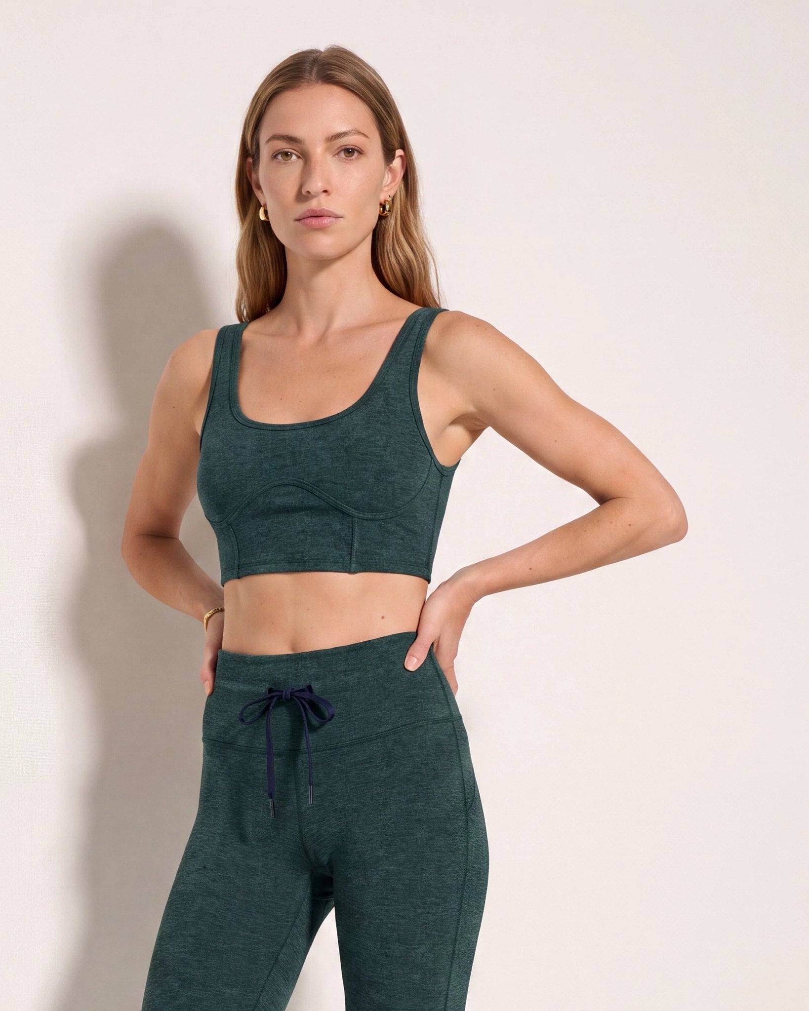 Hunter Green $|& Interval FlowHeather Sculpt Drive Bra - SOF Front