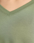 Four Leaf Clover $|& Interval Flex Fleece V-Neck Top - SOF Detail