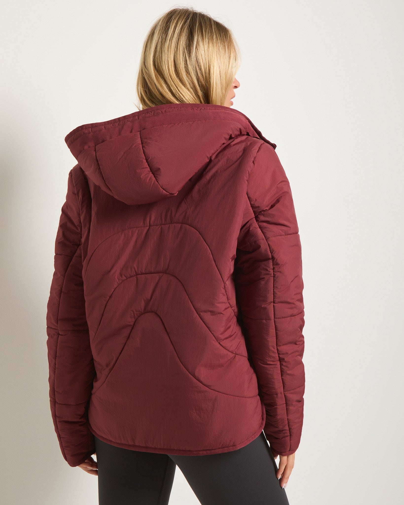 Red Wine $|& Interval Wayfarer Light Weight Puffer Jacket - SOF Back