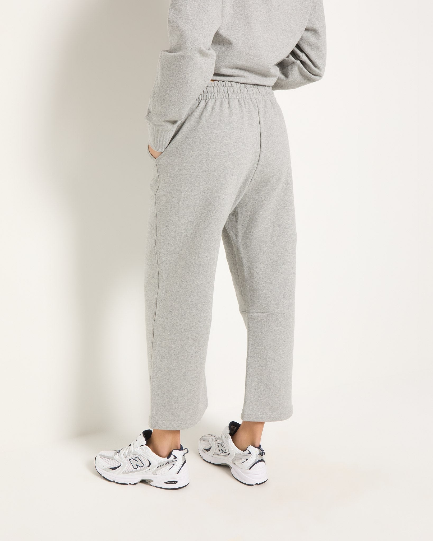 Light Athletic Heather $|& Interval Edge Sweatpants - SOF Back