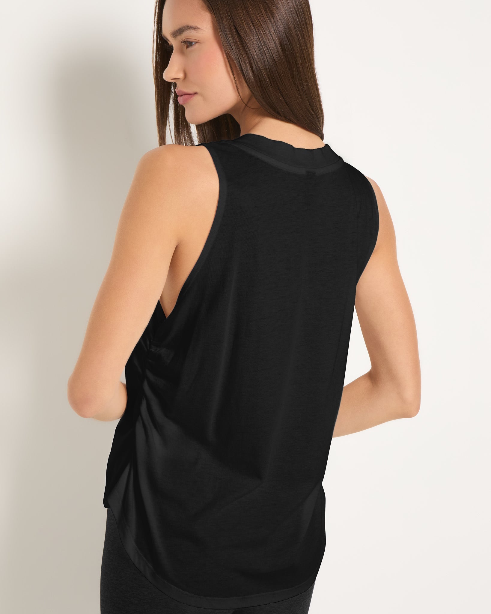 Black $|& Interval Muse Tank - VOF Front