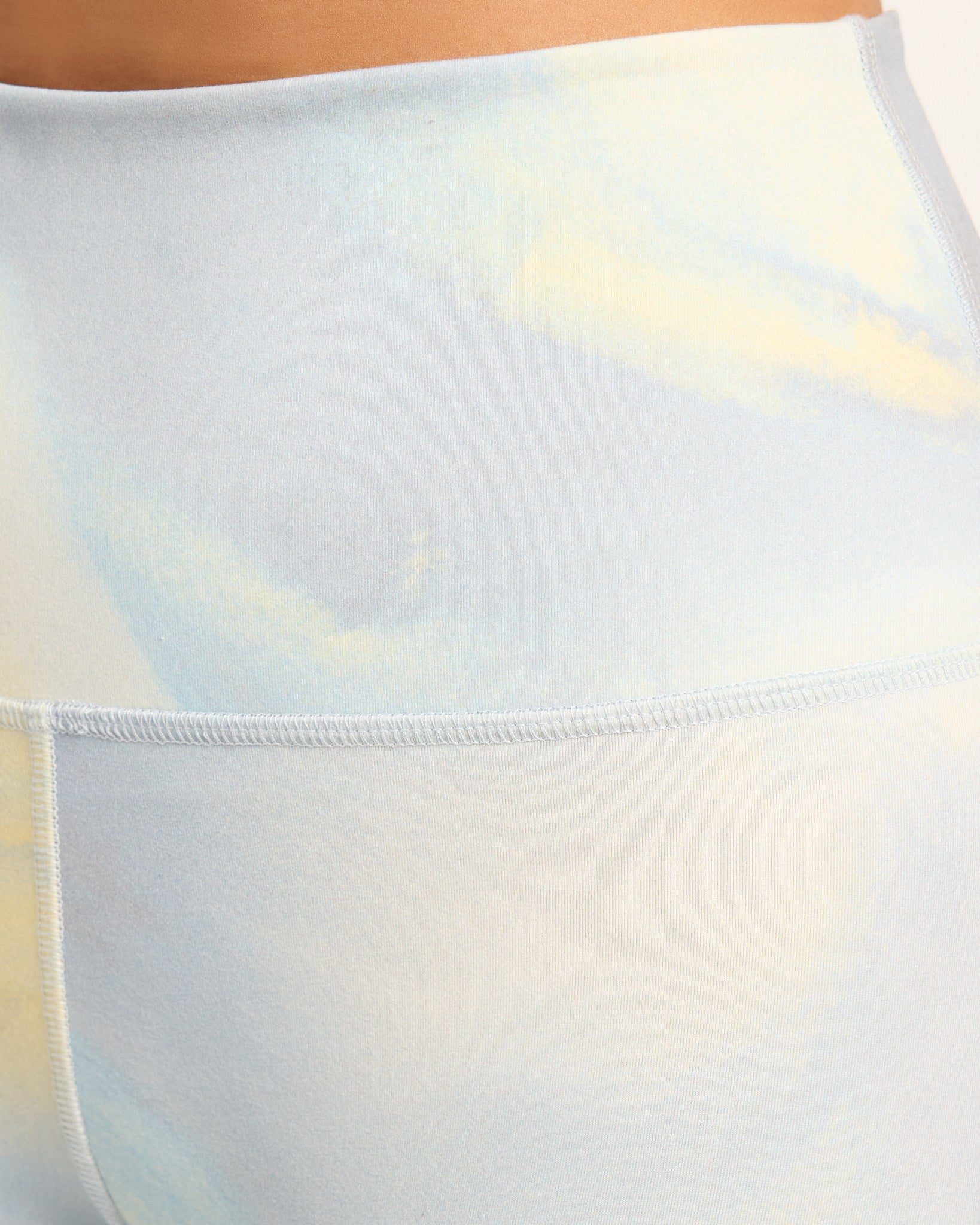 Sage Wash Print Green $|& Interval FlowHeather Sculpt Nectar Tie-Dye Legging - SOF Full Front