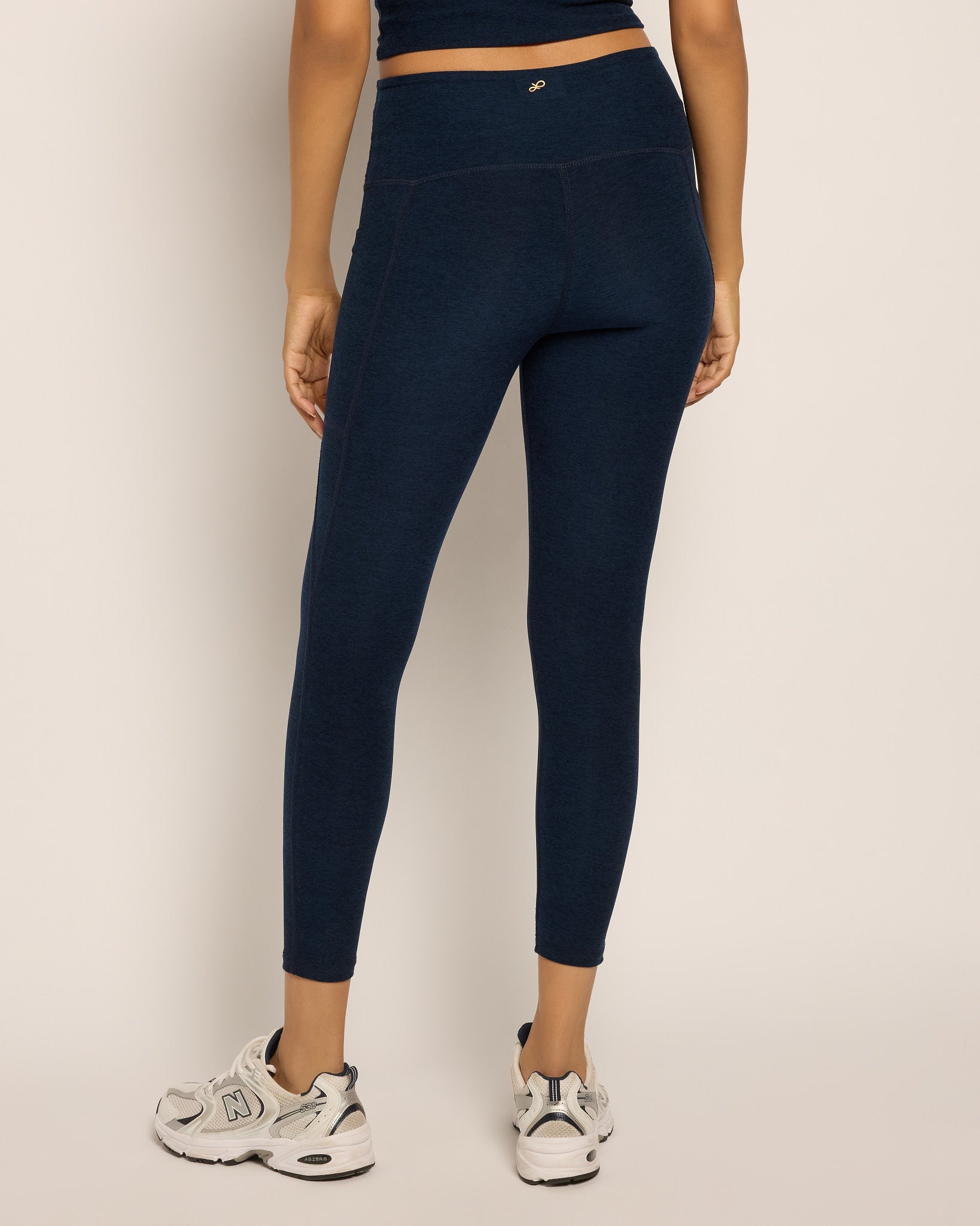 Ink Navy Heather $|& Interval FlowHeather Sculpt Pocket Legging - SOF Back