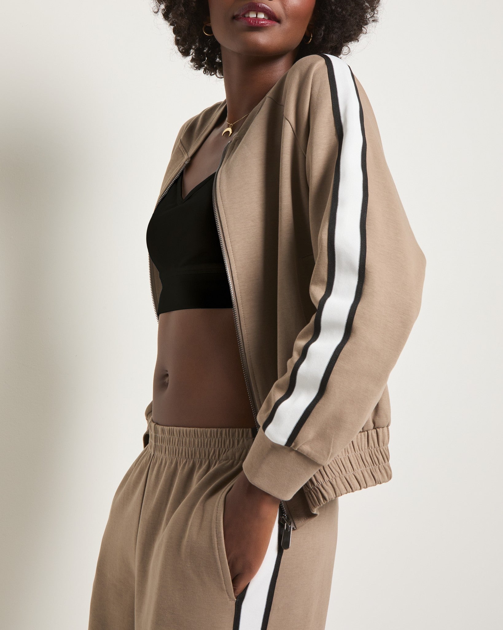 Sand Stone $|& Interval Warm Up Hooded Jacket - VOF Side