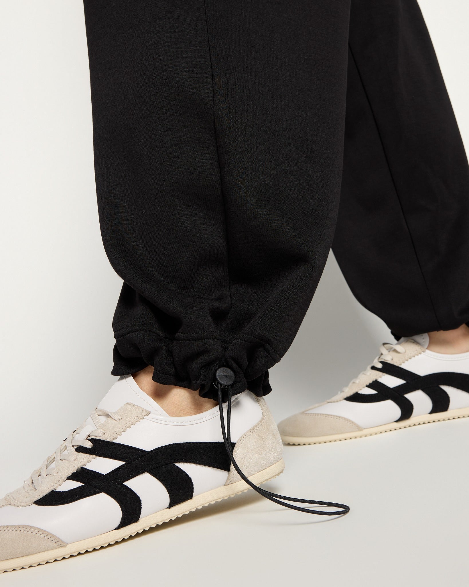 Black $|& Interval Play Maker Pant - SOF Full Front