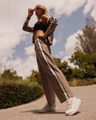Sand Stone $|& Interval Warm Up Pant - SOF Side