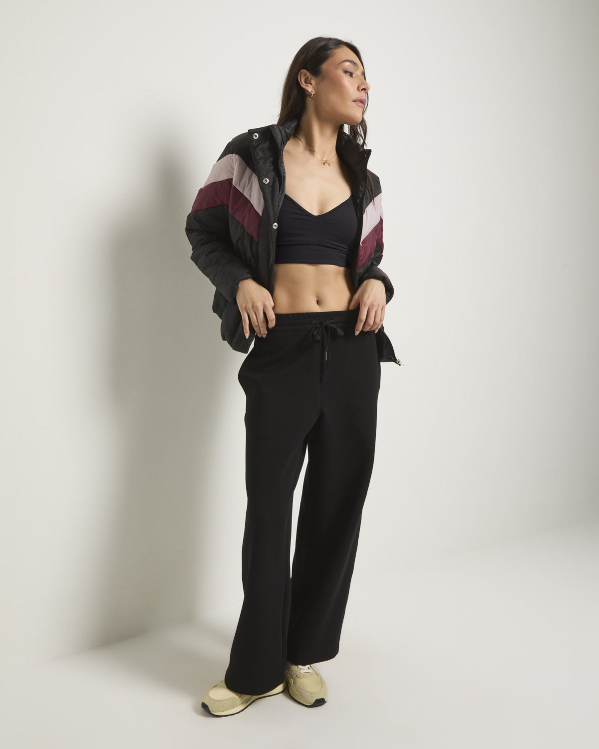 Black $|& Interval Stride Pant - UGC On Fig