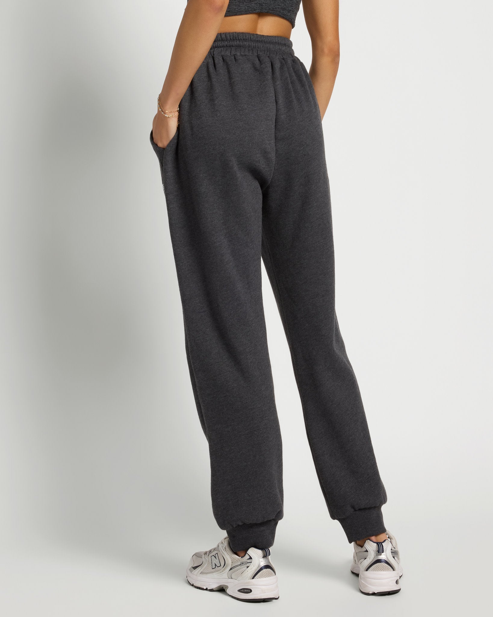 Heather Obsidian $|& Interval Rise Graphic Jogger - SOF Back