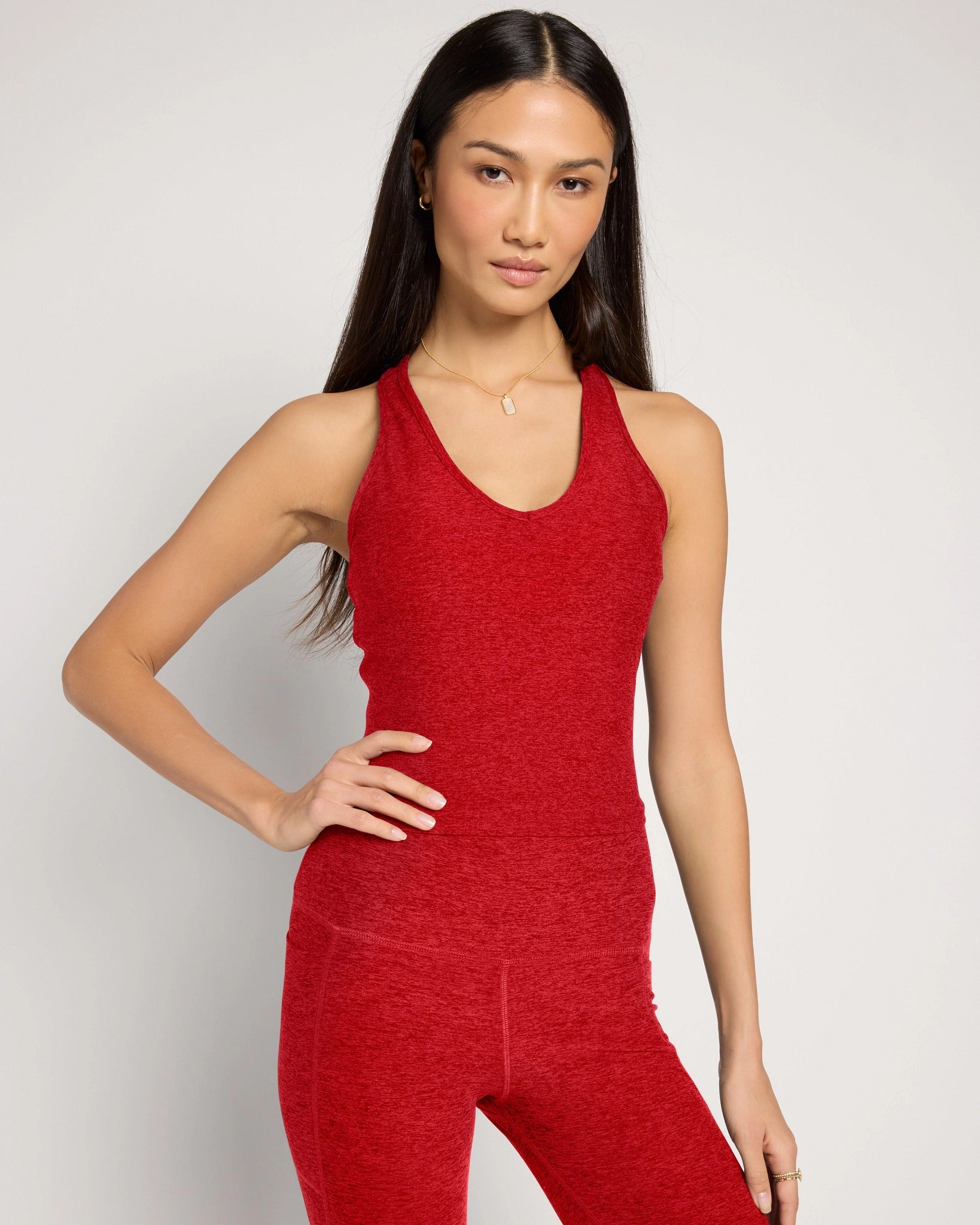 Love Red Heather $|& Interval FlowHeather Sculpt Stride Long Crop Tank - SOF Front