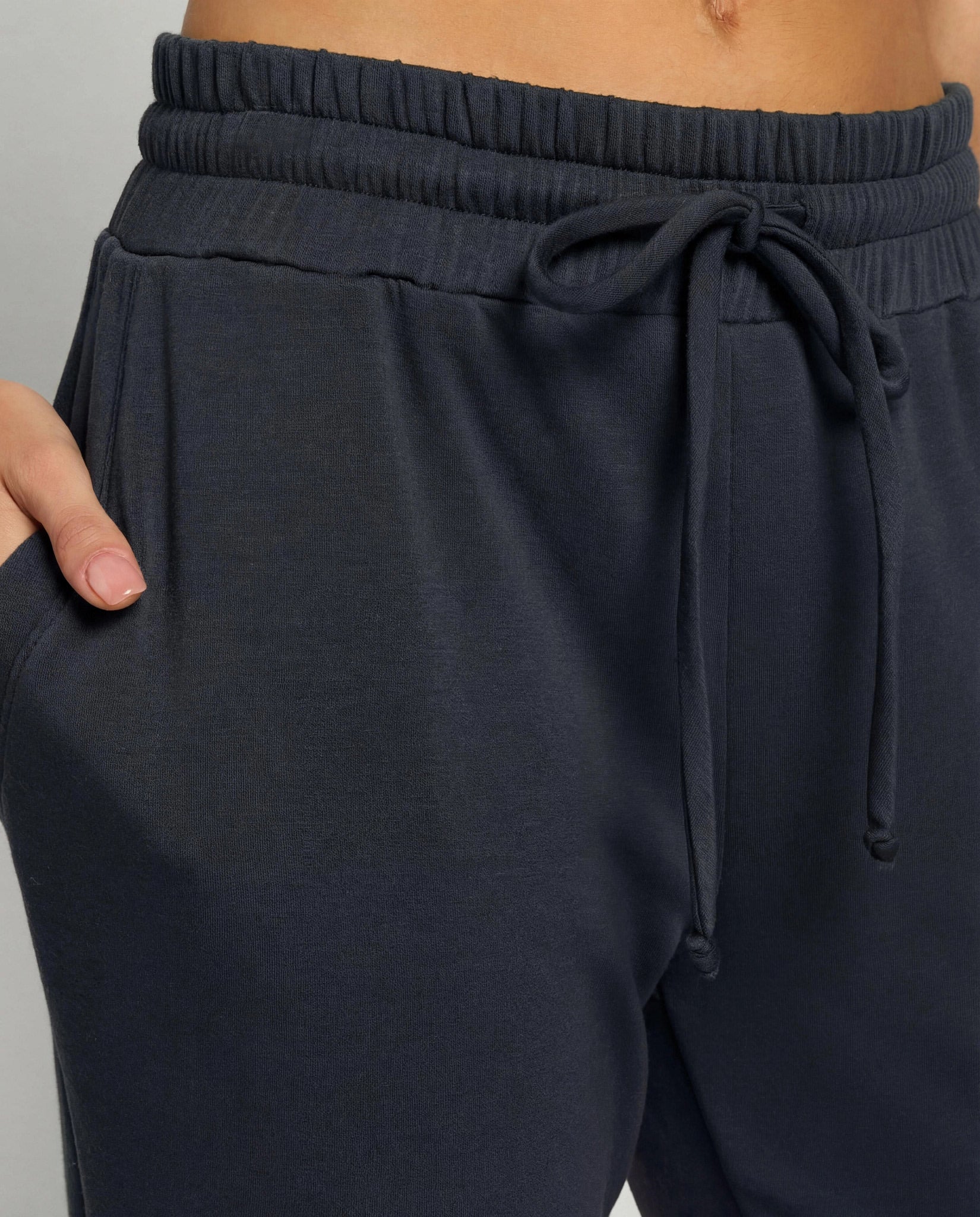 Black $|& Interval Flex Jogger - SOF Full Front