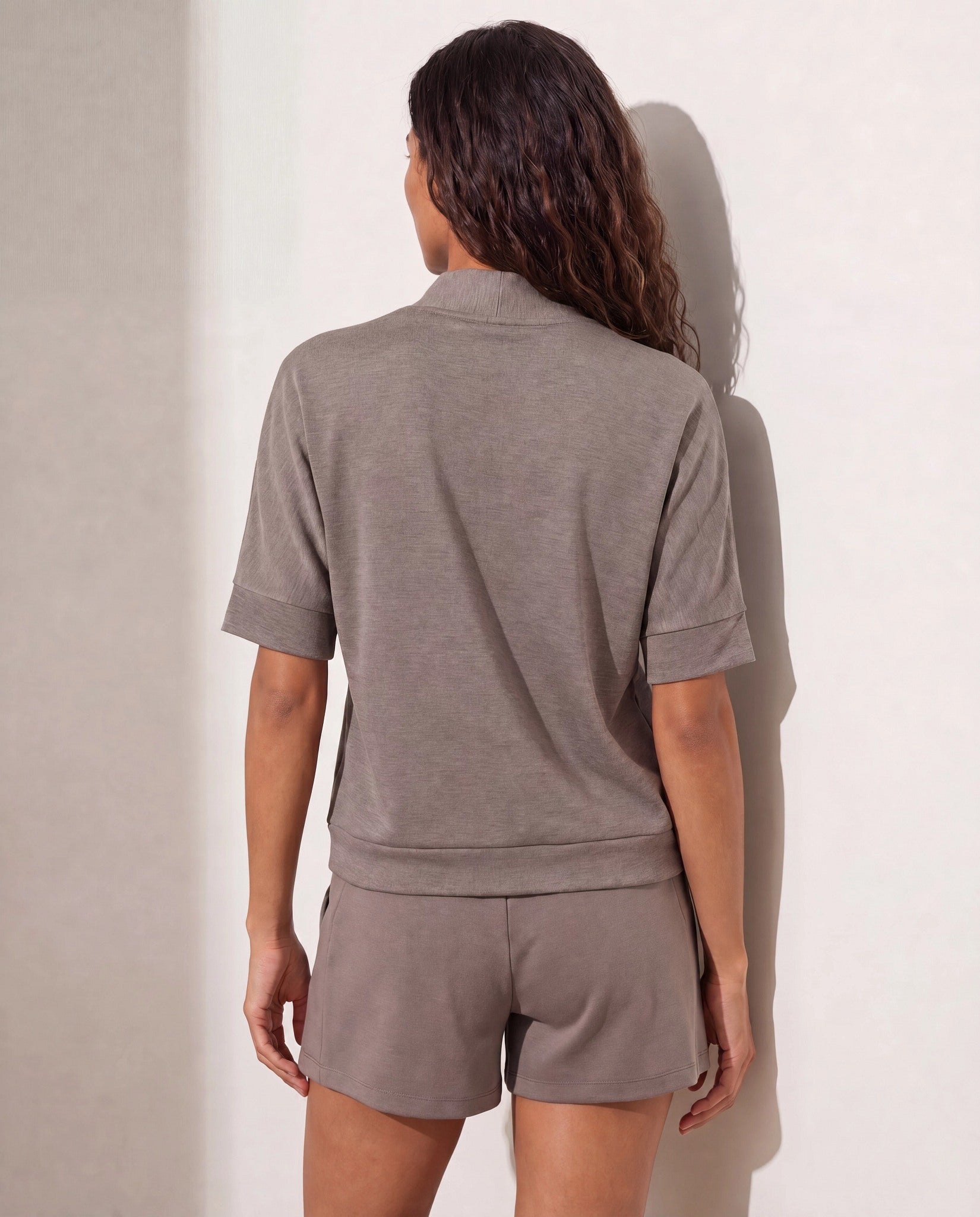 Charcoal $|& Interval Ridley Quarter Zip - SOF Back