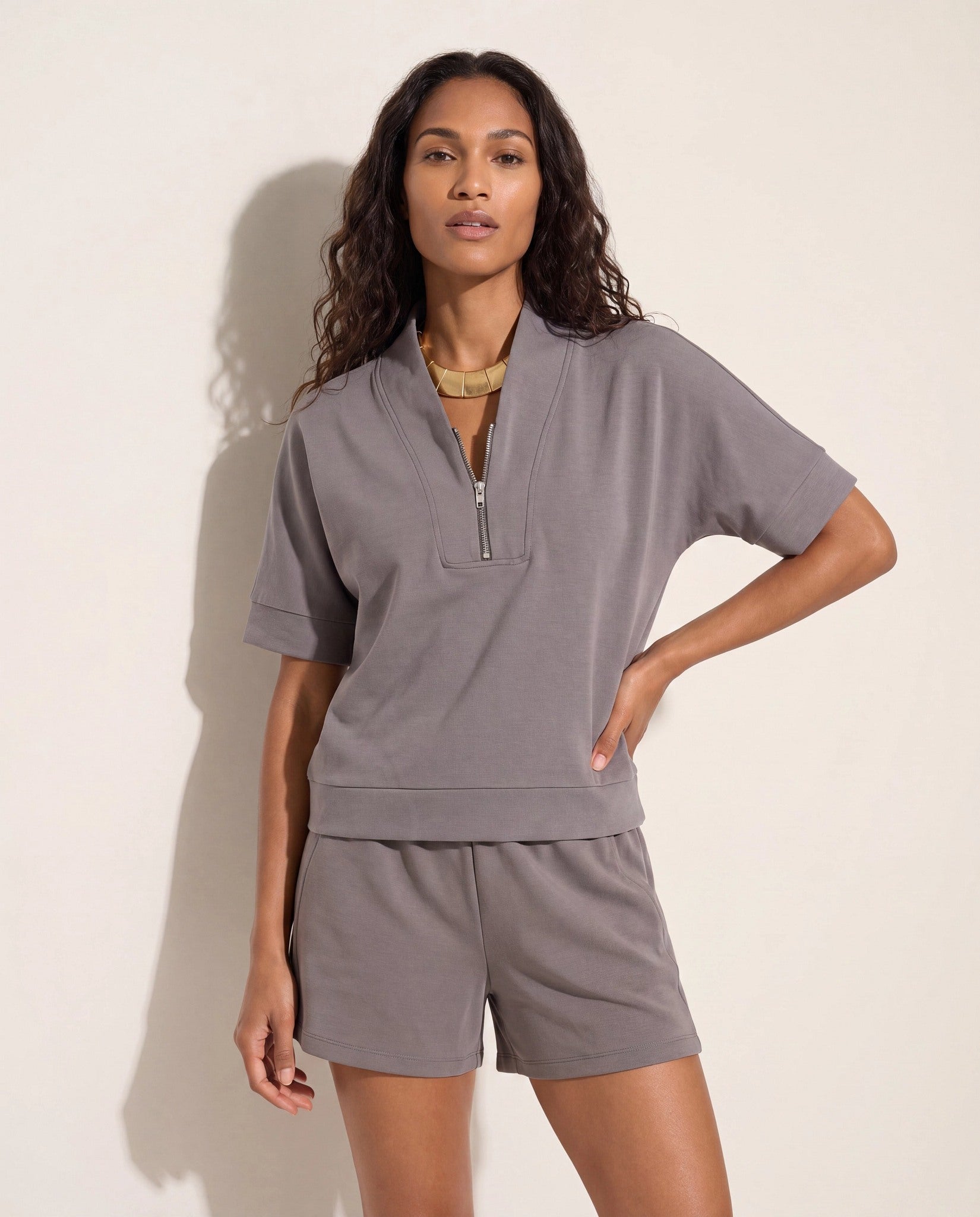 Charcoal $|& Interval Ridley Quarter Zip - SOF Front