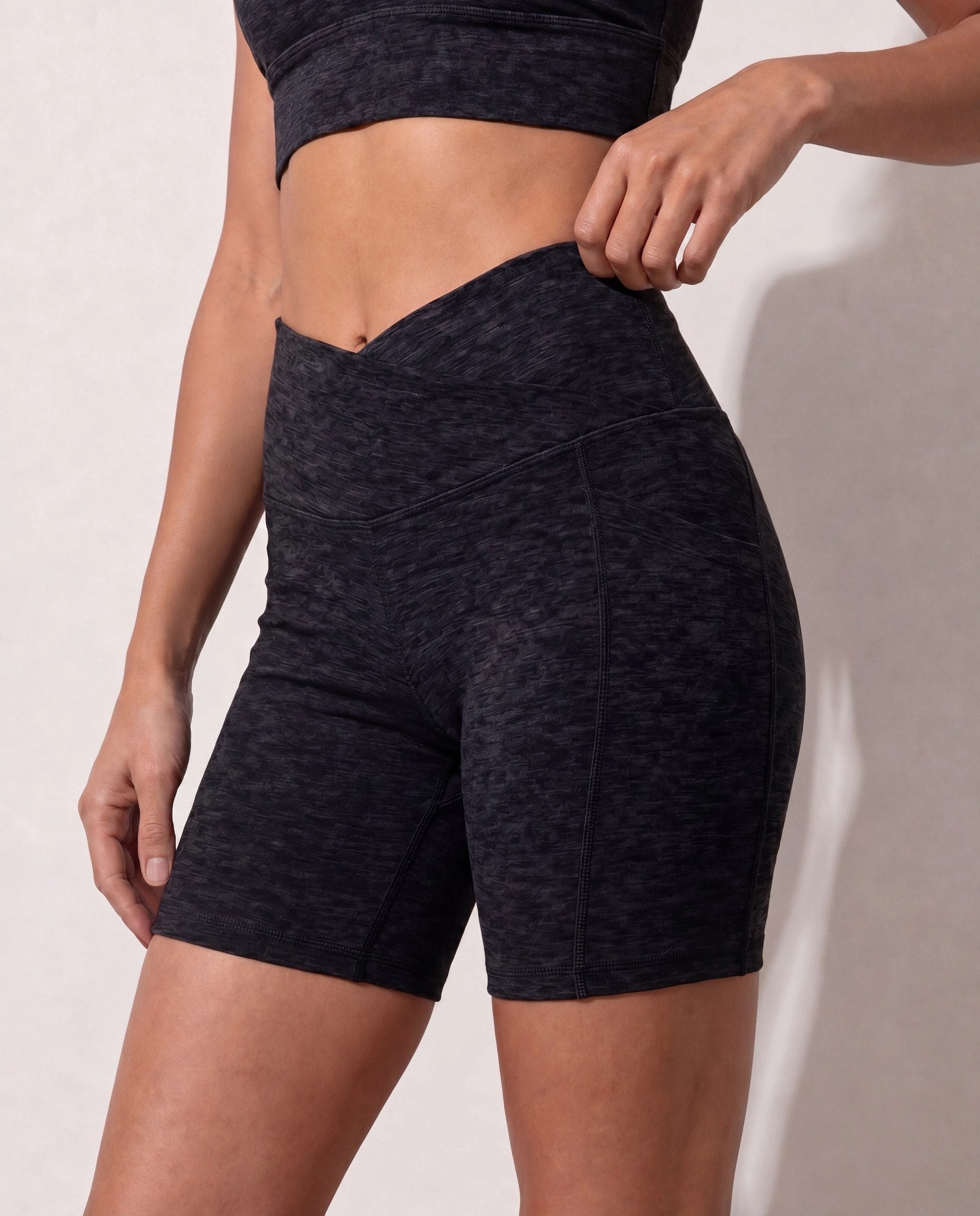 Night Sky Heather $|& Interval Flowheather Sculpt Speedster Short - SOF Full Front