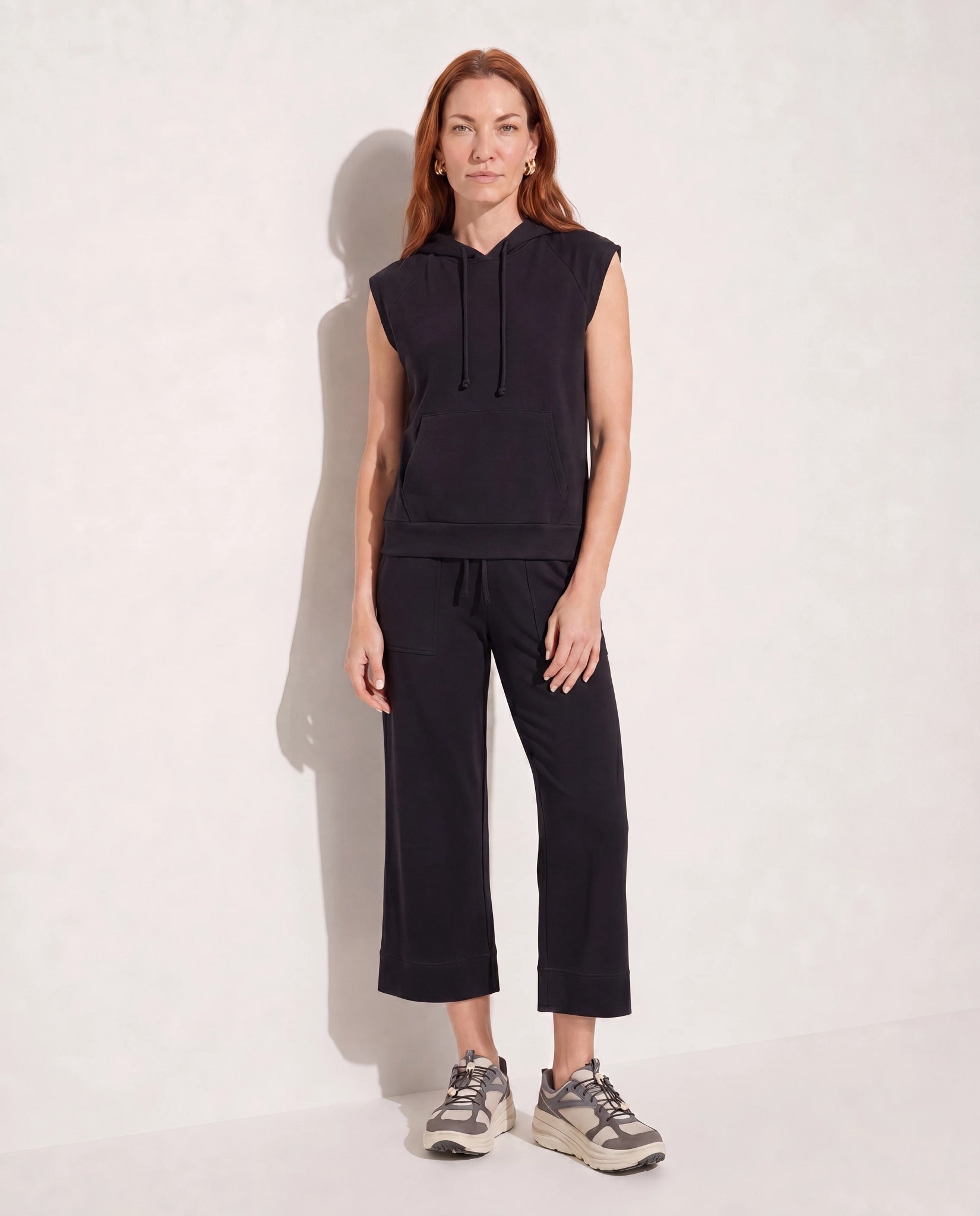 Black $|& Interval Instinct Cropped Pant - UGC On Fig