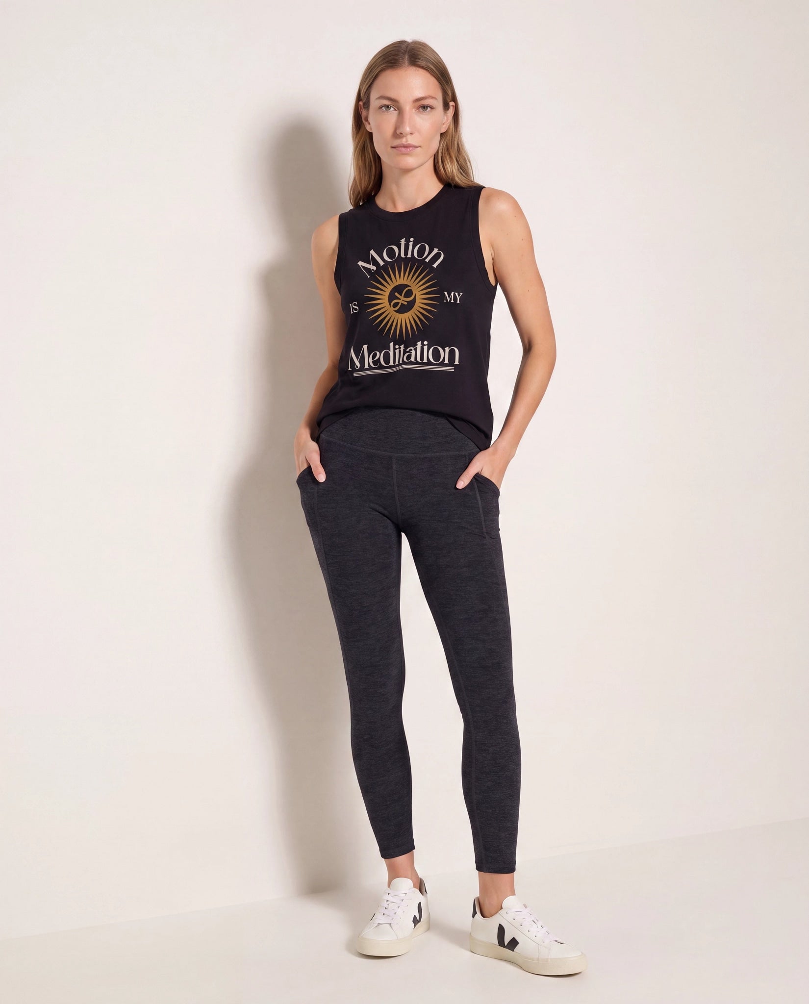 Black $|& Interval Replay Tank - UGC On Fig