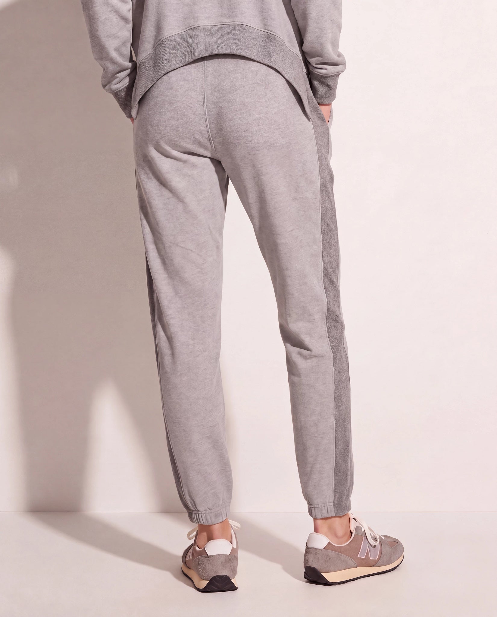 Heather Grey $|& Interval Presto Sweatpant - SOF Back