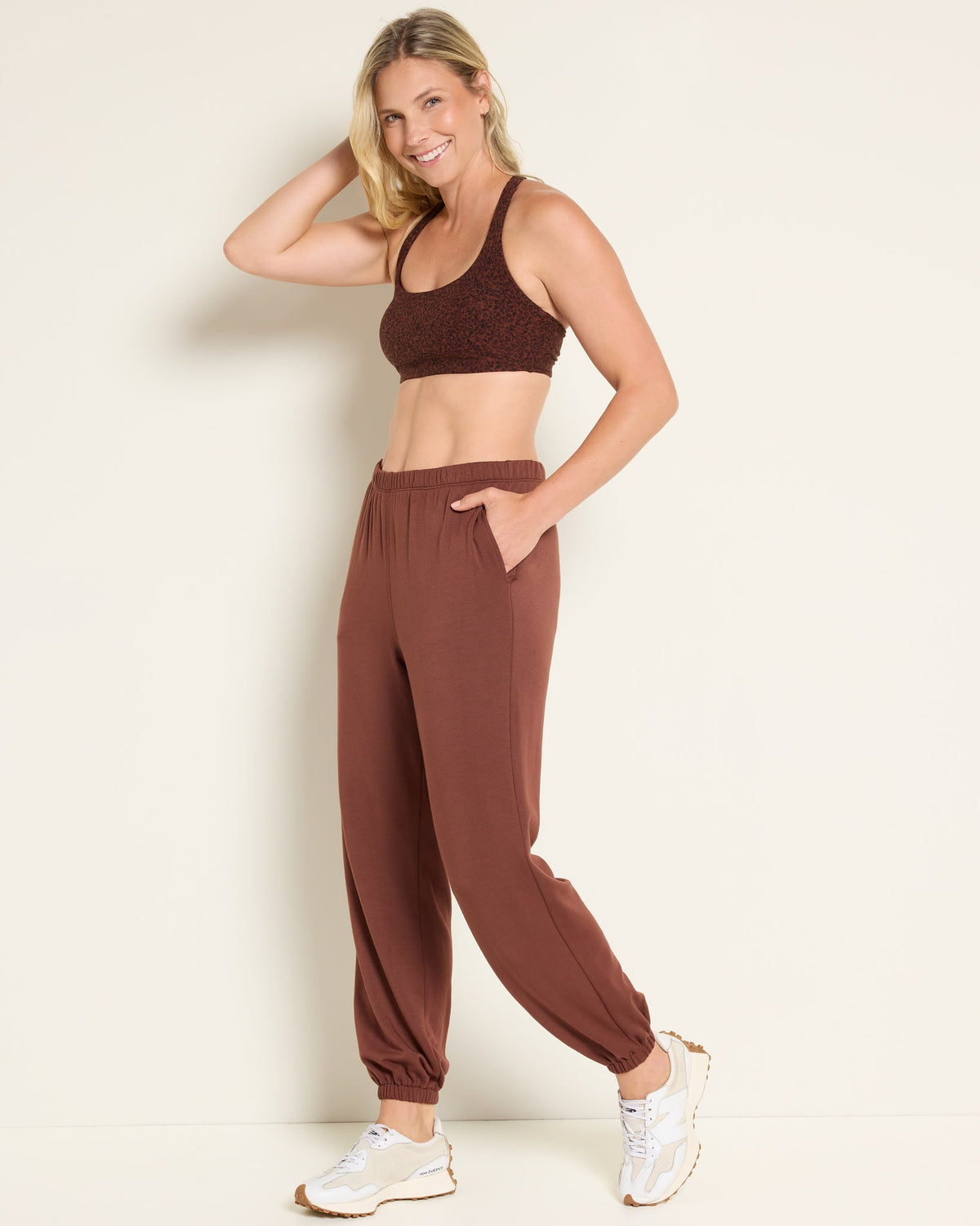 Walnut $|& Interval New Fleece Iris Jogger - UGC On Fig