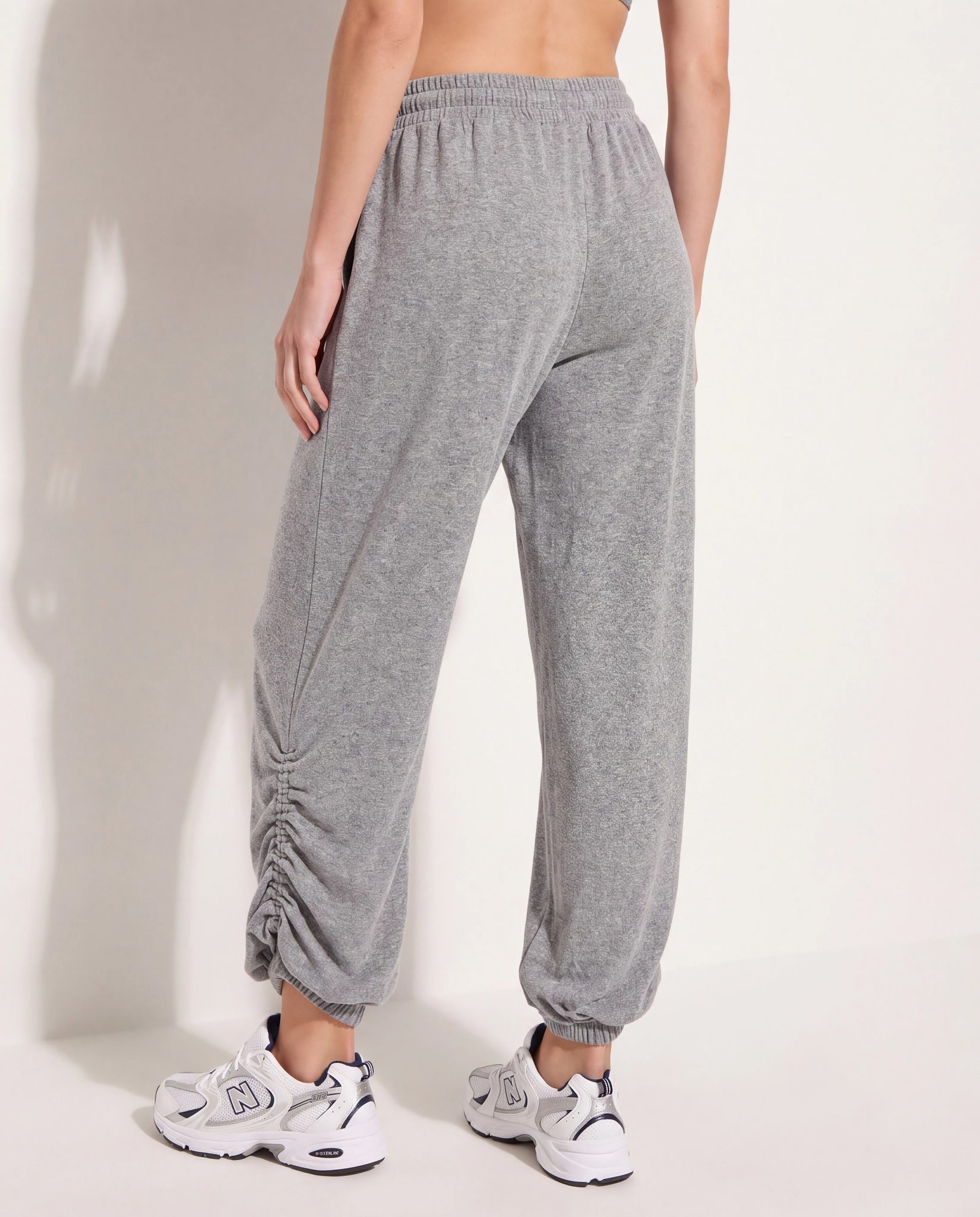 Heather Grey $|& Interval Hacci Glow Joggers - SOF Back