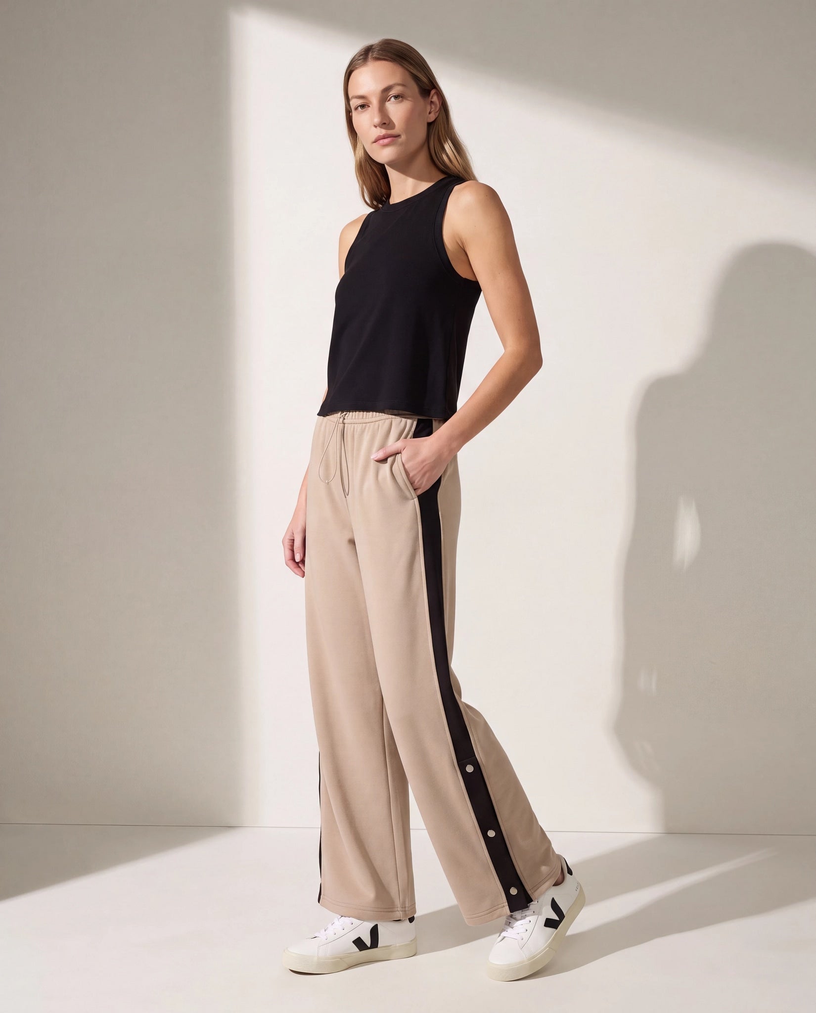 Black $|& Interval FlowHeather Breeze Focus Tank - UGC On Fig