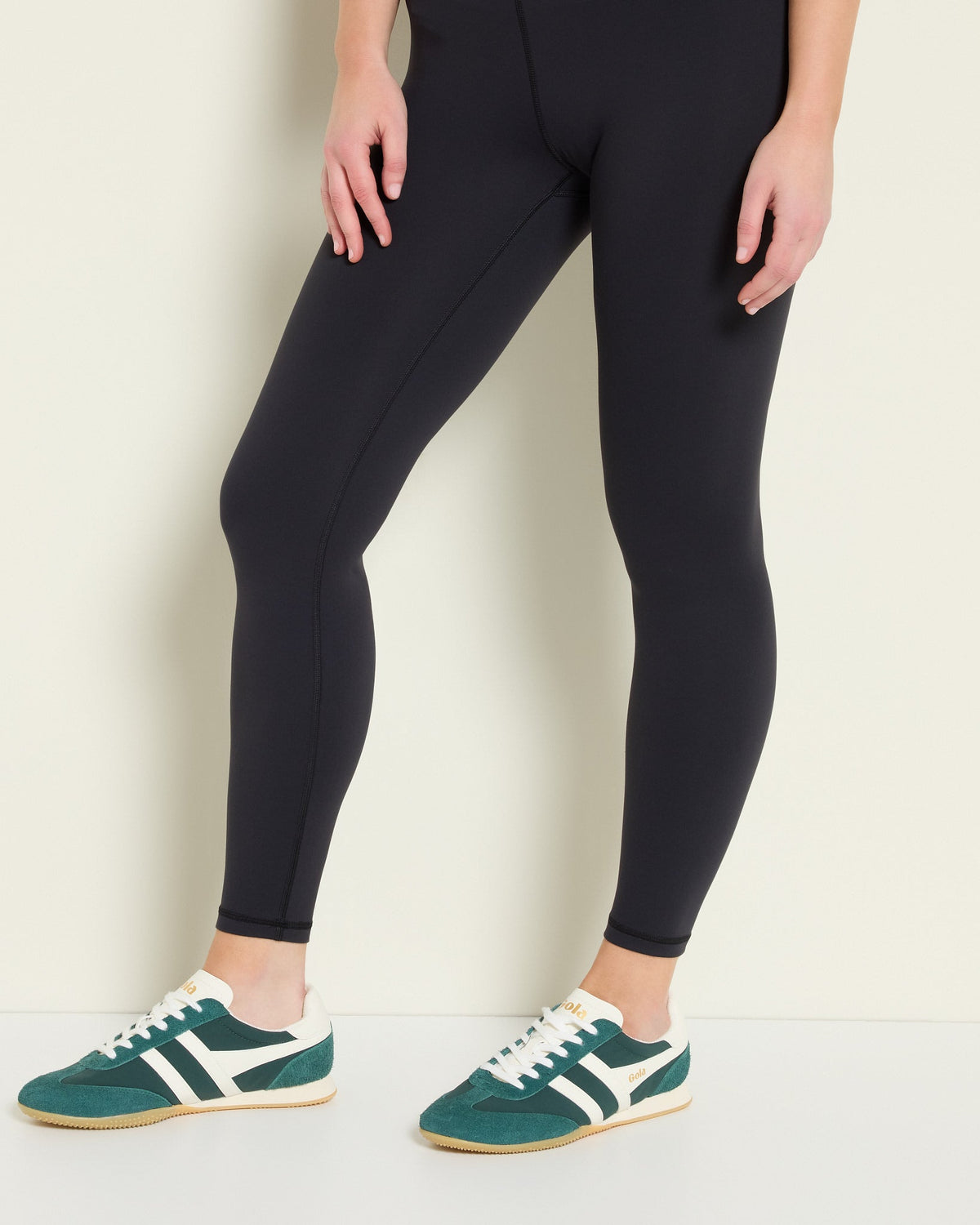 Black $|& Interval Cloudlight Core Legging - SOF Full Front